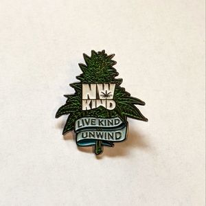 NW Kind Pin